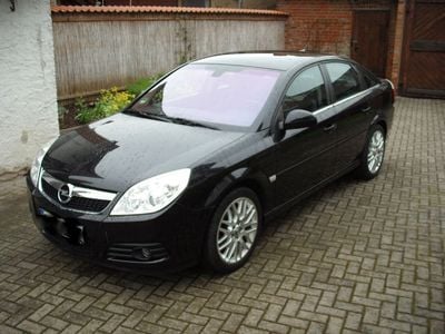 Gebraucht Opel Vectra Edition 190 PS (139 kW) 2007 Schwarz Limousine