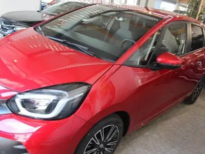 Neu Honda Jazz Advance 122 PS (89 kW) 2026 Premium crystal red metallic Kleinwagen