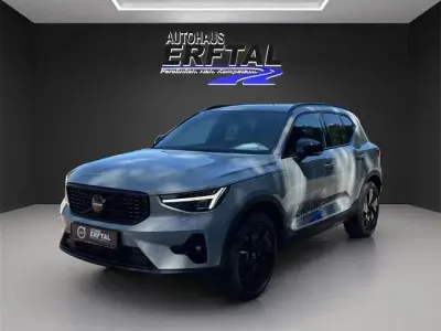 Gebraucht Volvo XC40 Plus 163 PS (119 kW) 2025 Grau SUV