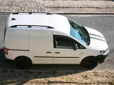 Gebraucht VW Caddy 86 PS (63 kW) 2013 Weiß Van / Kleinbus