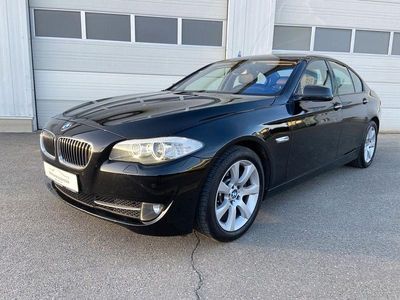Second-hand BMW 530 Sport Line 258 CP (189 kW) 2012 Negru Berlinǎ