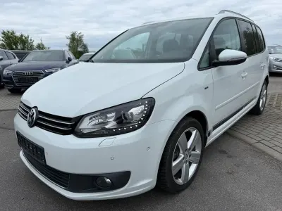 Gebraucht VW Touran 140 PS (102 kW) 2014 Weiß Van / Kleinbus