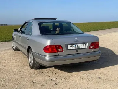 Gebraucht Mercedes E200