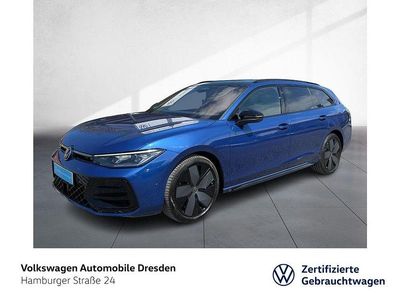 Second-hand VW Passat R-line 193 CP (141 kW) 2025 Albastru Break