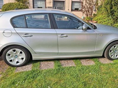Gebraucht BMW 116 122 PS (89 kW) 2011 Silber Kleinwagen