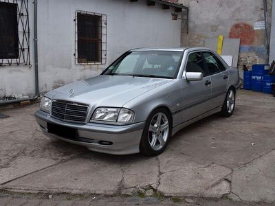Gebraucht Mercedes C200 Classic 136 PS (100 kW) 1999 Silber Limousine