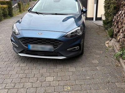 Usata Ford Focus Active 150 CV (110 kW) 2019 Blu Station wagon