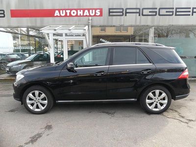 Gebraucht Mercedes ML350 258 PS (189 kW) 2015 Schwarz SUV