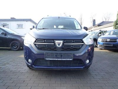 Blau Gebraucht 2017 Dacia Dokker Ambiance Van / Kleinbus | 7.999 € (Fairer Preis)