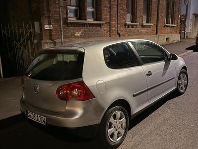 VW Golf V