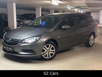 Grau Gebraucht 2016 Opel Astra Edition Kombi | 6.250 € (Superpreis)