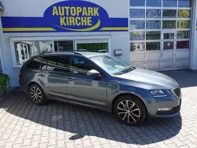 Gebraucht Skoda Octavia Soleil 150 PS (110 kW) 2020 Grau Kombi