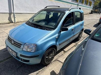 Second-hand Fiat Panda Dynamic 60 CP (44 kW) 2004 Albastru Hatchback