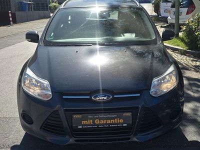 Gebraucht Ford Focus Trend 105 PS (77 kW) 2013 Midnight skygrau metallic Kombi