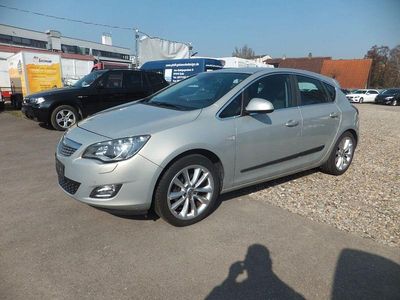Gebraucht Opel Astra Sport 160 PS (117 kW) 2010 Silber Limousine