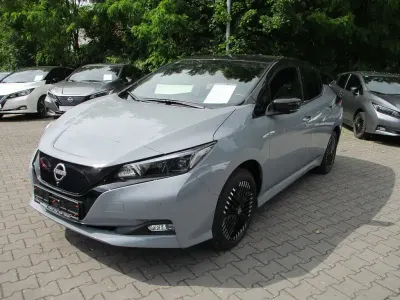 Gebraucht Nissan Leaf N-Connecta 160 kW (218 PS) 2024 Grau Kleinwagen