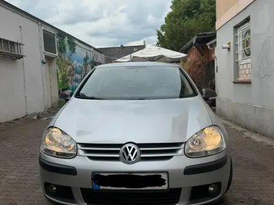 Gebraucht VW Golf V 102 PS (75 kW) 2007 Silber Kleinwagen