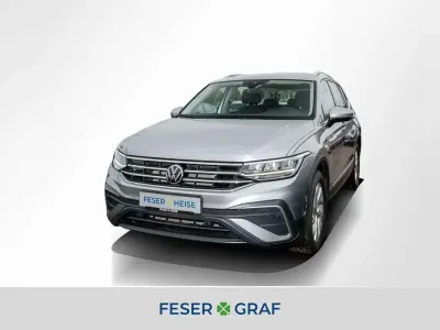 Gebraucht VW Tiguan Life 150 PS (110 kW) 2025 Silber SUV