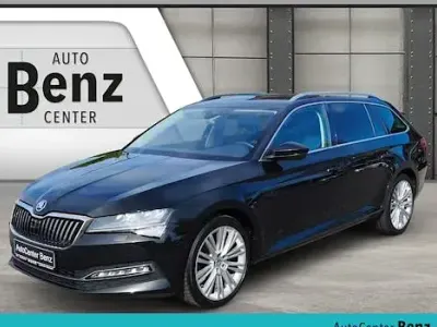 Gebraucht Skoda Superb Style 200 PS (147 kW) 2023 Schwarzmagic perleffekt (metallic) Kombi