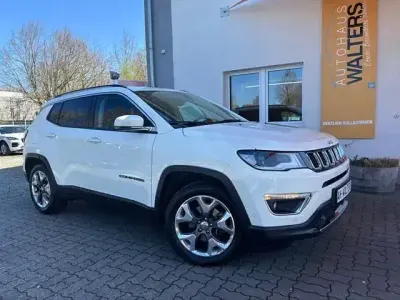 Gebraucht Jeep Compass Limited 140 PS (102 kW) 2018 Weiß SUV