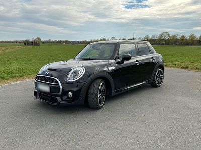 Usado Mini John Cooper Works 192 HP (141 kW) 2016 Preto Citadino