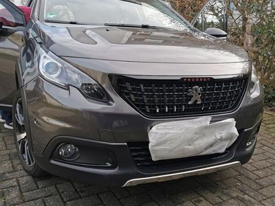 gebraucht Peugeot 2008 Allure PureTech 130 Allure