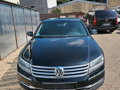 VW Phaeton