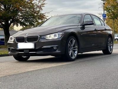 gebraucht BMW 320 d Luxury line Limousine