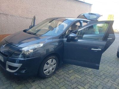 Gebraucht Renault Scénic III Dynamique 131 PS (96 kW) 2010 Schwarz Van / Kleinbus
