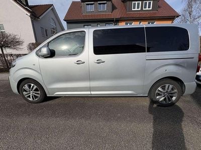 Gebraucht Peugeot Traveller Allure 177 PS (130 kW) 2019 Silber Van / Kleinbus