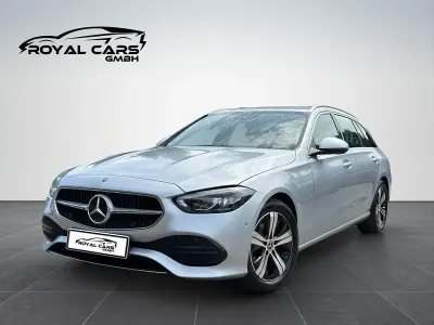 Gebraucht Mercedes C200 163 PS (119 kW) 2023 Hightech silber Kombi