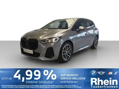 Gebraucht BMW 223 Active Tourer M Sport 204 PS (150 kW) 2023 Skyscraper grau Van / Kleinbus