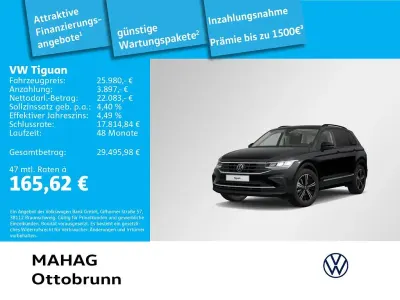 Gebraucht VW Tiguan Life 150 PS (110 kW) 2023 Schwarz SUV