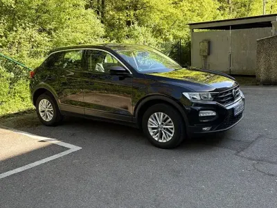 Usata VW T-Roc 116 CV (85 kW) 2019 Nero SUV