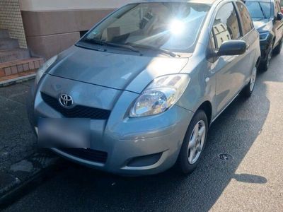 gebraucht Toyota Yaris 1,0-l-VVT-i Cool 1.Hand - Scheckheftgepflegt