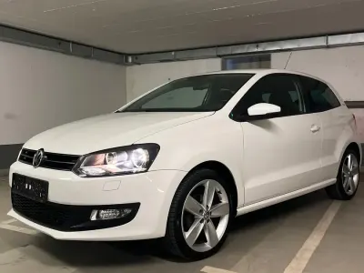 Gebraucht VW Polo 105 PS (77 kW) 2010 Weiß Kleinwagen