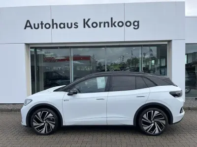 Gebraucht VW ID.4 GTX 219 kW (299 PS) 2022 Gletscherweiss (metallic) SUV