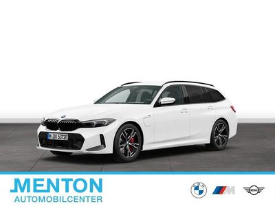 Second-hand BMW 330e M Sport 292 CP (214 kW) 2025 Alb Break