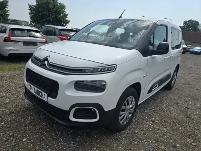 Gebraucht Citroën Berlingo Feel 131 PS (96 kW) 2022 Weiß Van / Kleinbus