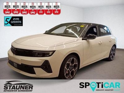 Gebraucht Opel Astra 145 PS (106 kW) 2024 Arktis weiß/dach schwarz (metallic) Limousine