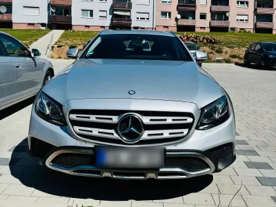 Brugt Mercedes E220 194 HK (142 kW) 2018 Sølv Stationcar