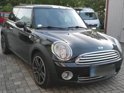 Gebraucht Mini ONE 95 PS (69 kW) 2010 Schwarz Kleinwagen