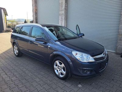 Usata Opel Astra 105 CV (77 kW) 2008 Grigio Station wagon
