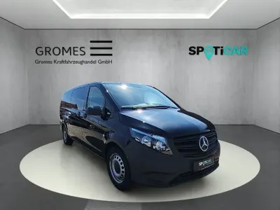 Gebraucht Mercedes Vito 163 PS (119 kW) 2024 Obsidianschwarz metallic Van