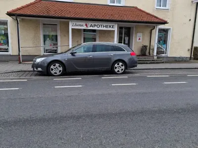 Gebraucht Opel Insignia Edition 160 PS (117 kW) 2009 Grau Kombi