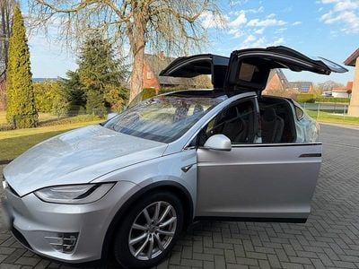 Usado Tesla Model X 310 kW (422 HP) 2018 Prateado SUV