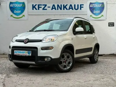 Gebraucht Fiat Panda 4x4 Rock 86 PS (63 kW) 2013 Weiß Kleinwagen