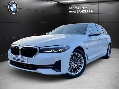 Gebraucht BMW 530e 292 PS (214 kW) 2022 Weiß Kombi