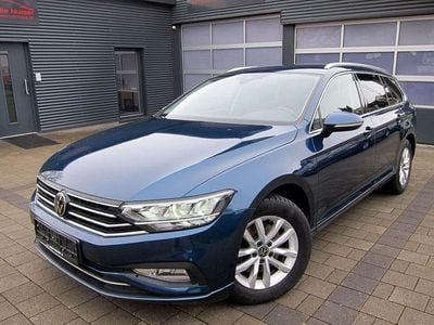 Blau Gebraucht 2023 VW Passat Business Kombi | 25.990 € (Fairer Preis)