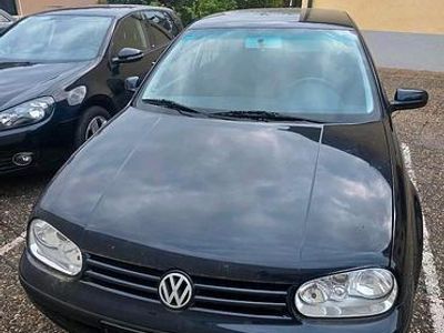 Second-hand VW Golf IV 75 CP (55 kW) 1999 Hatchback